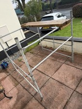 Platform tower scaffold / 2