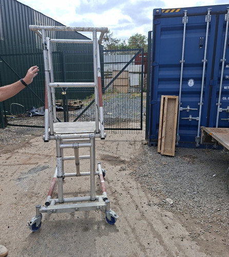 Aluminium mobile scaffold - mobile,